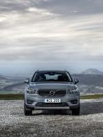 Volvo XC40 T5 Plug-in Hybrid Inscription 2002 года (UK)